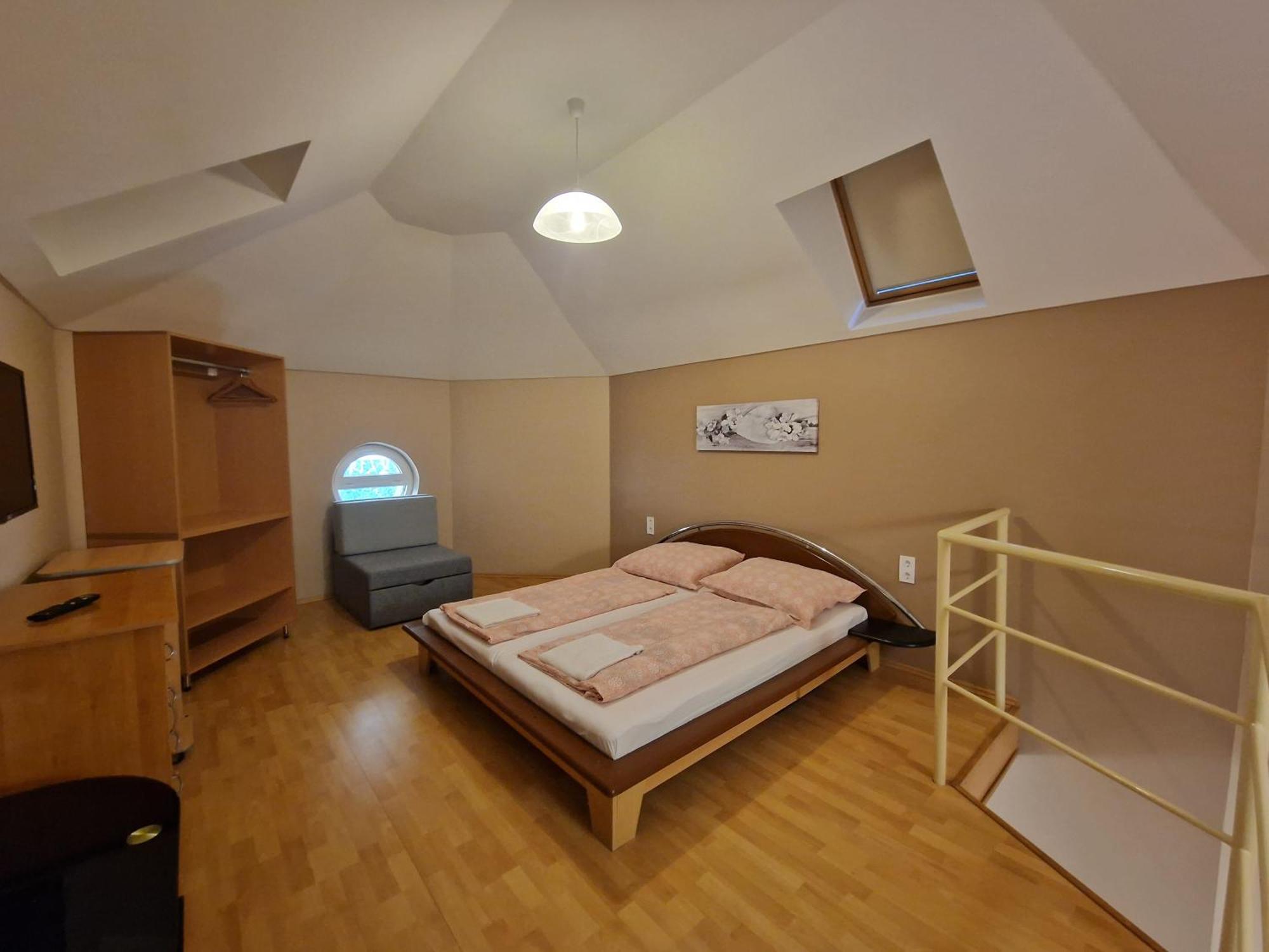 Villa Leticia Siófok Esterno foto
